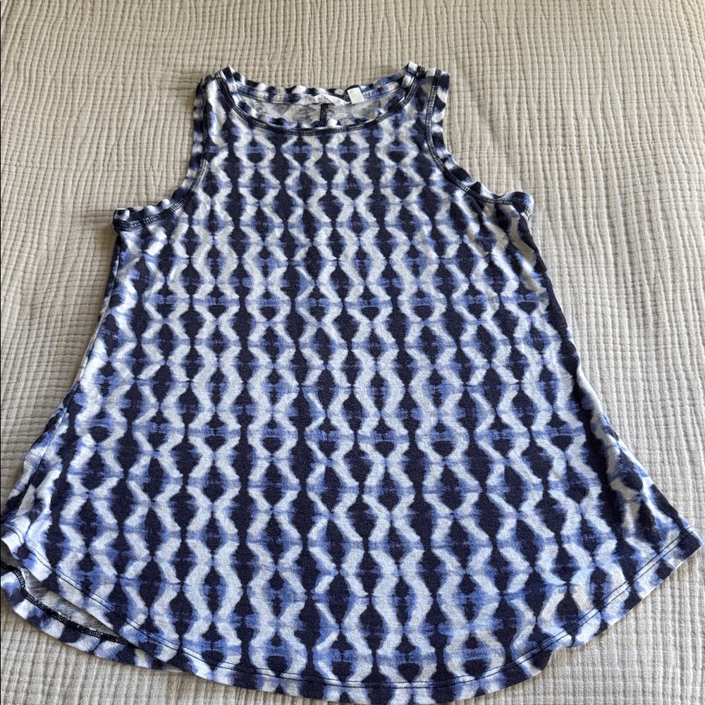Athleta Blue and White Tie Dye Tank Top